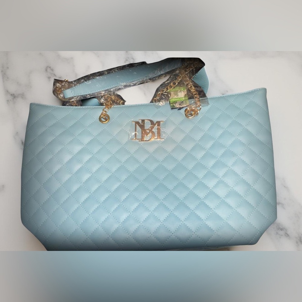 Badgley Mischka Blue Quilted Shoulder Bag with Gold Chain-New with tags